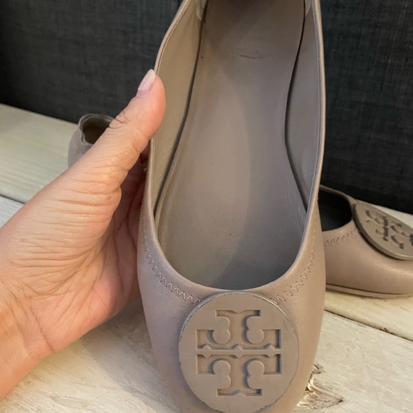 Tory Burch French Gray Minnie Travel Ballet Flats Size 8.5 - Picture 15 of 16